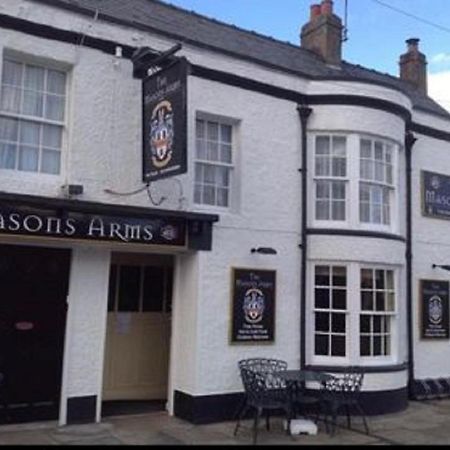 The Masons Arms Bed and Breakfast Norham Buitenkant foto
