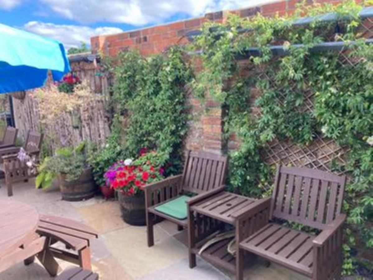 The Masons Arms Bed and Breakfast Norham Buitenkant foto