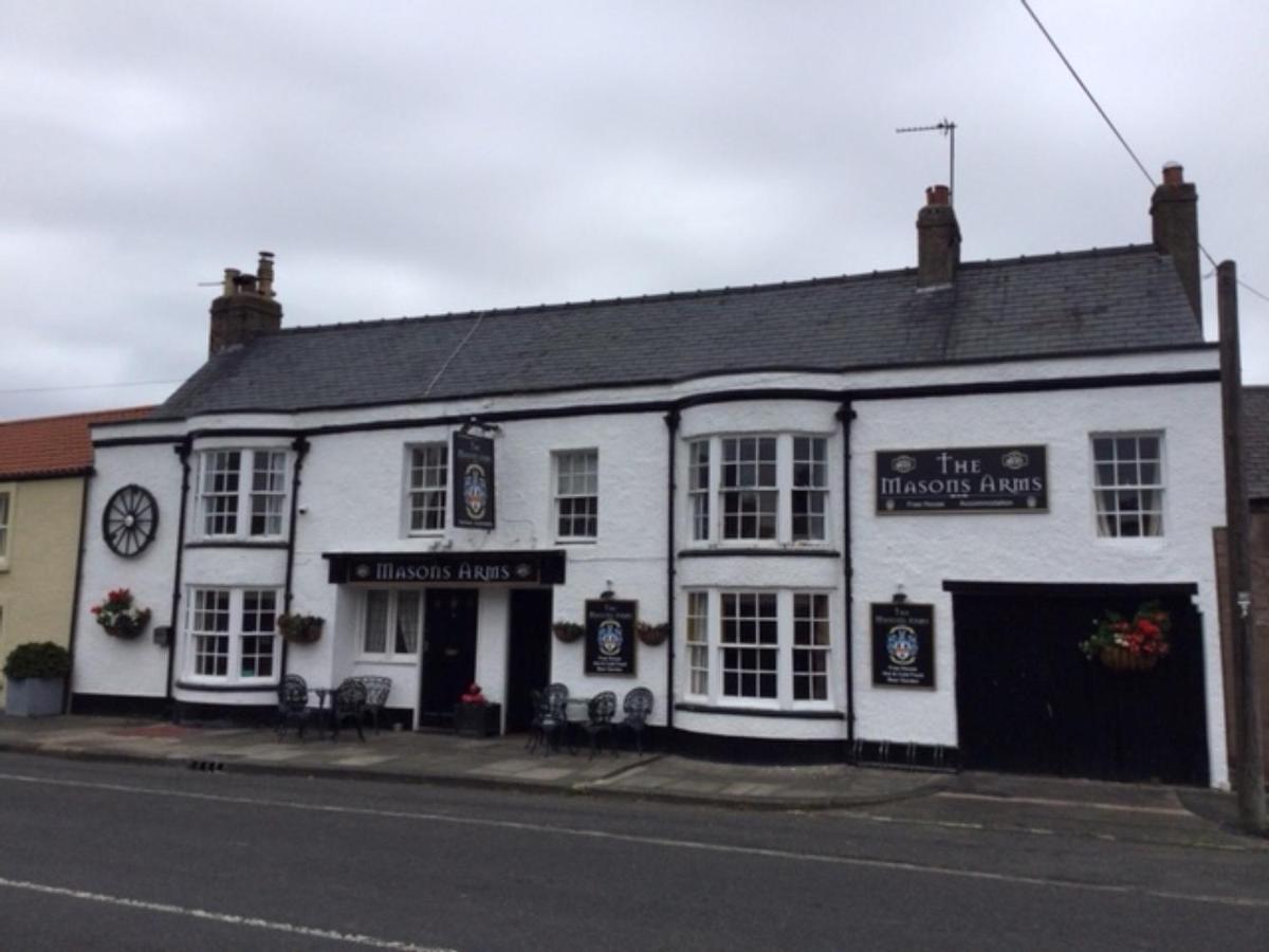 The Masons Arms Bed and Breakfast Norham Buitenkant foto